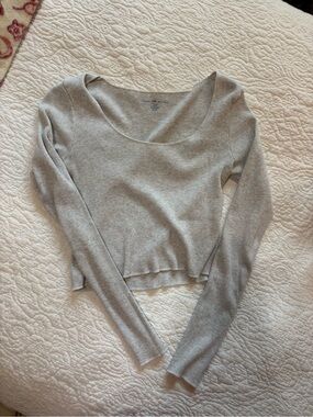 Brandy Melville top
